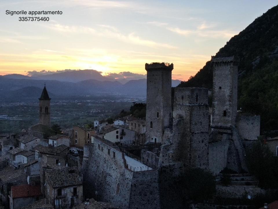 Signorile Appartamento Pacentro Buitenkant foto