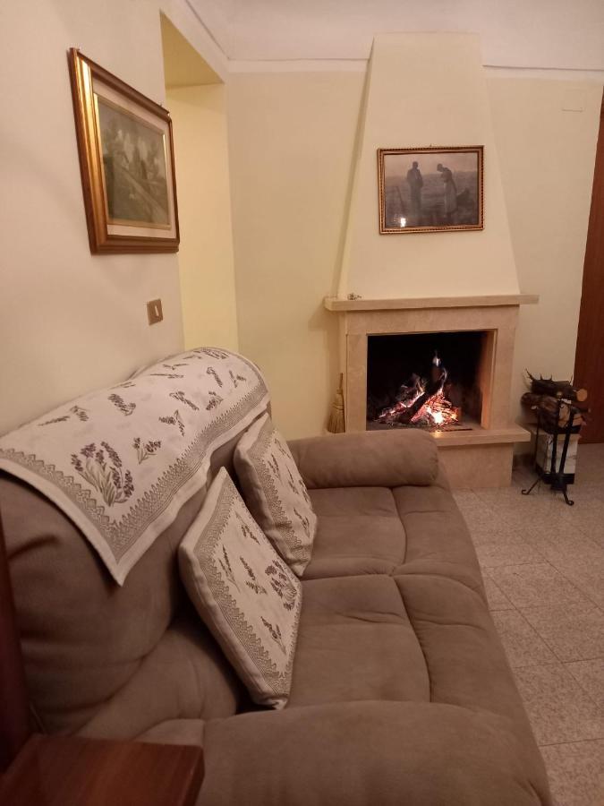 Signorile Appartamento Pacentro Buitenkant foto